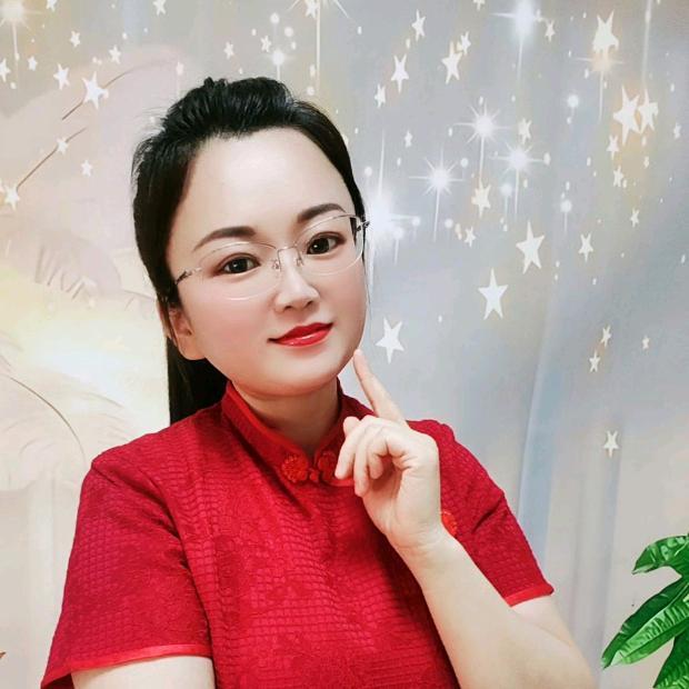 是小赵吖