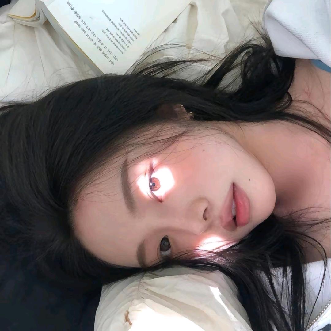 再也不熬夜了