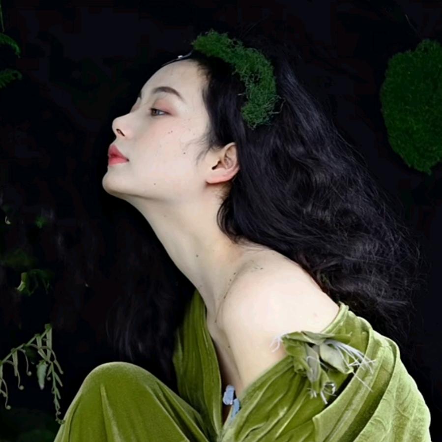 凡乐乐