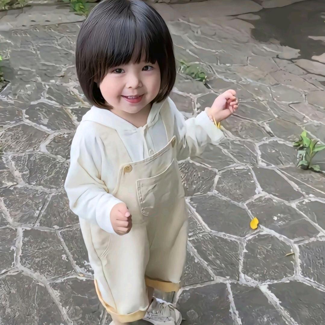 才不是小熊饼干