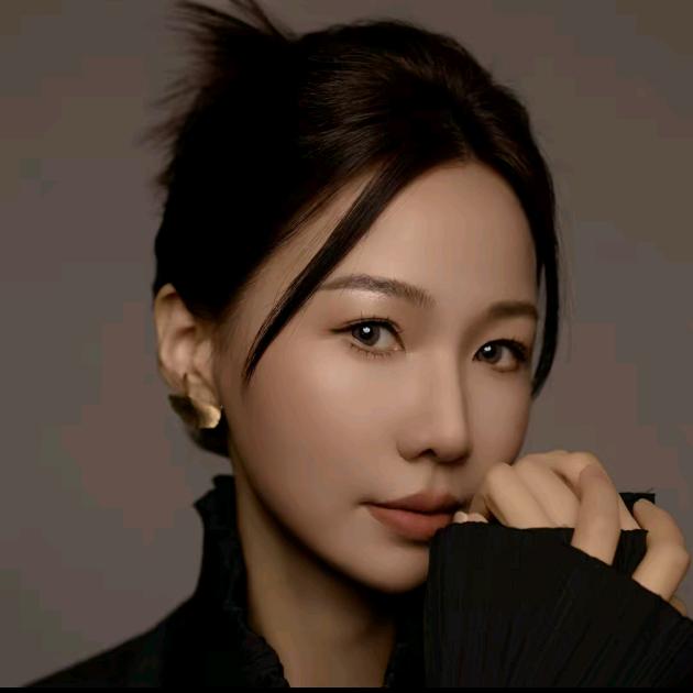 金小金~~爆款穿搭