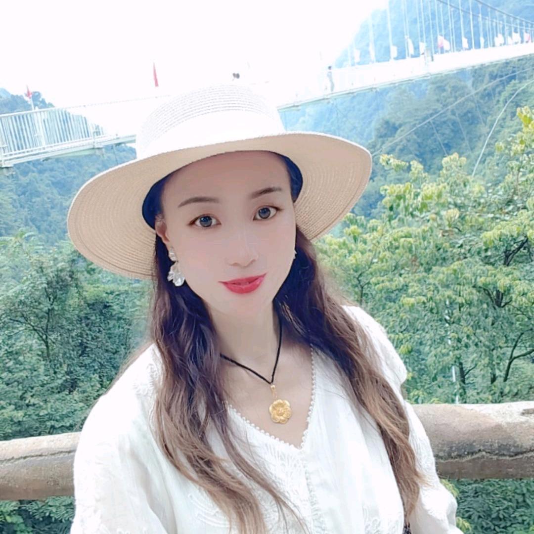 荷叶莲莲（拒绝私聊）