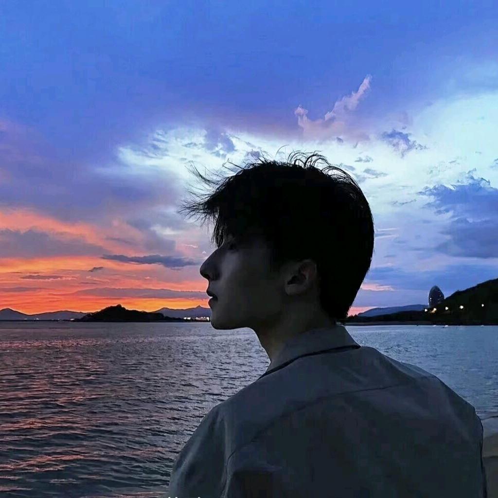 ☘️𝟮𝟰𝙆深情小帅