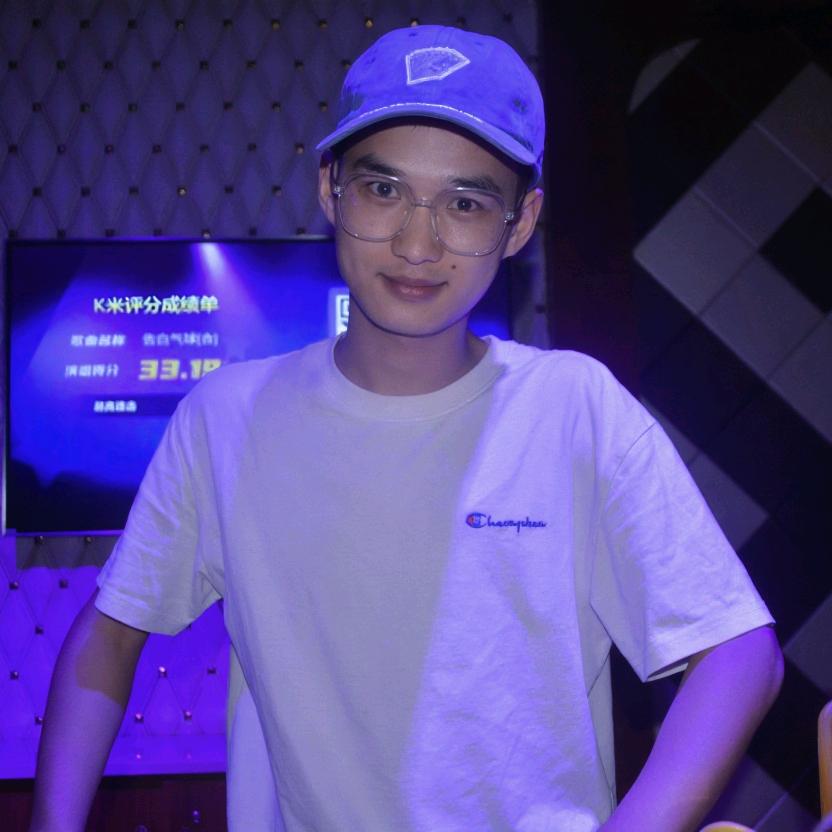 冯TT