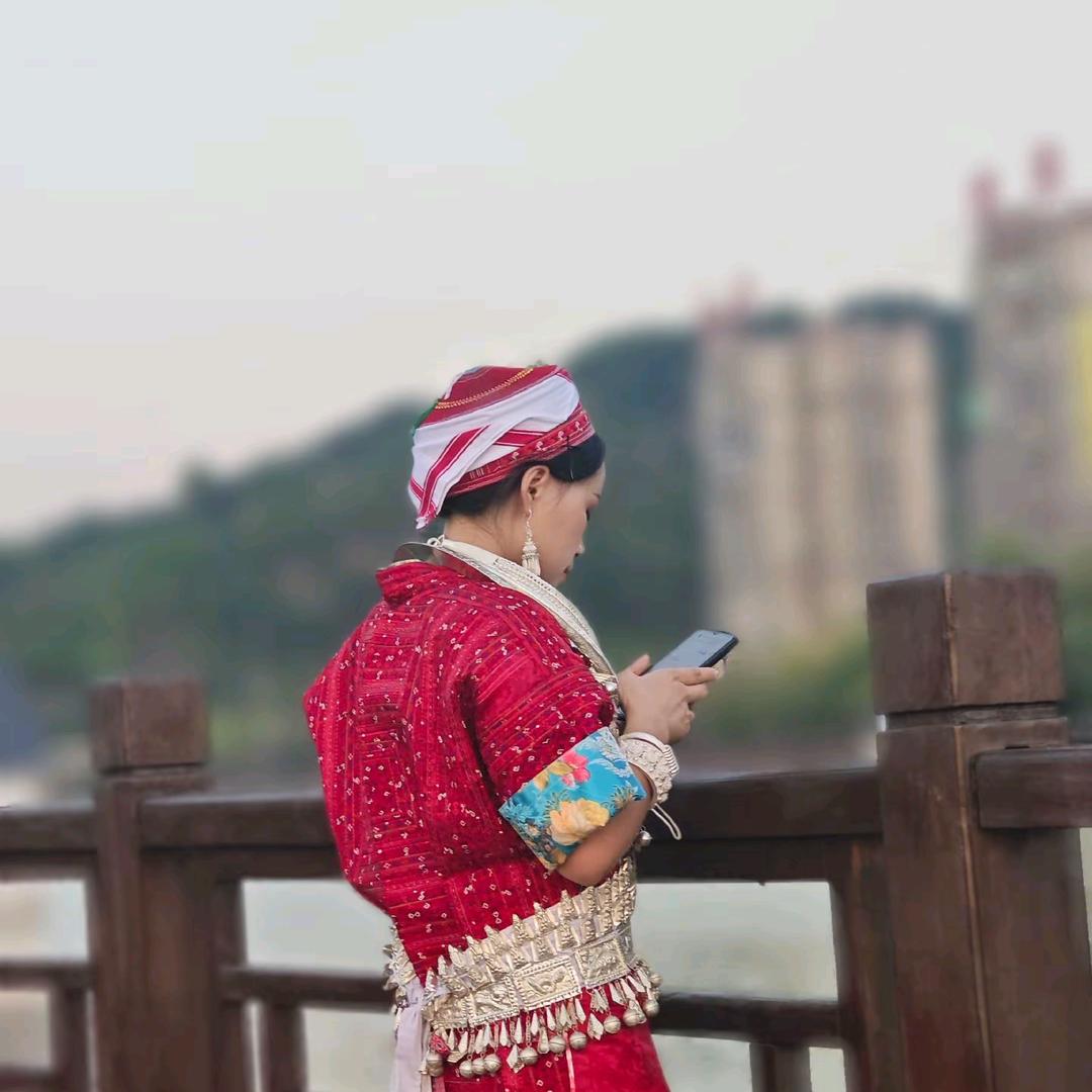 。三小姐