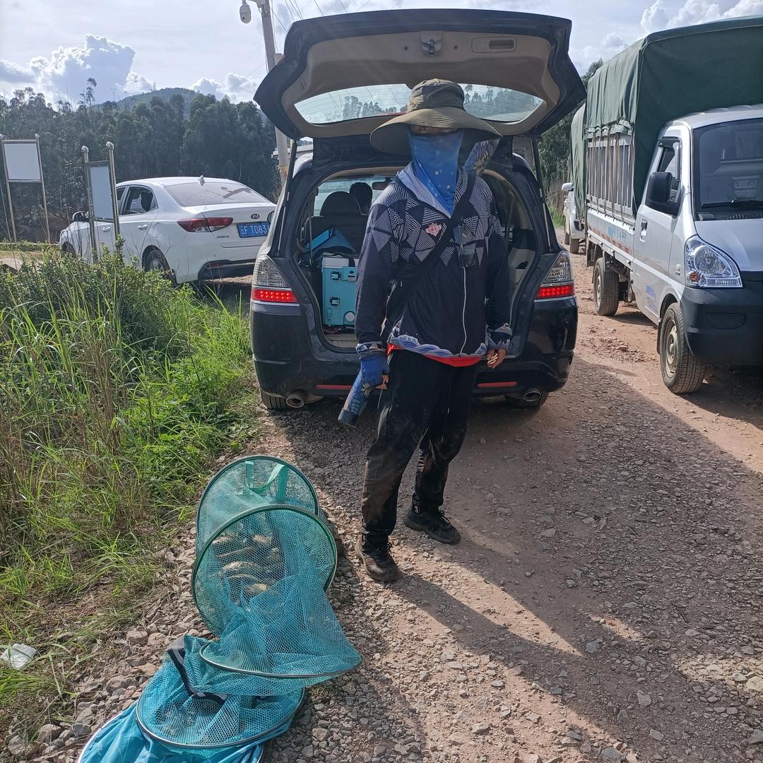 江川区雪梅渔具