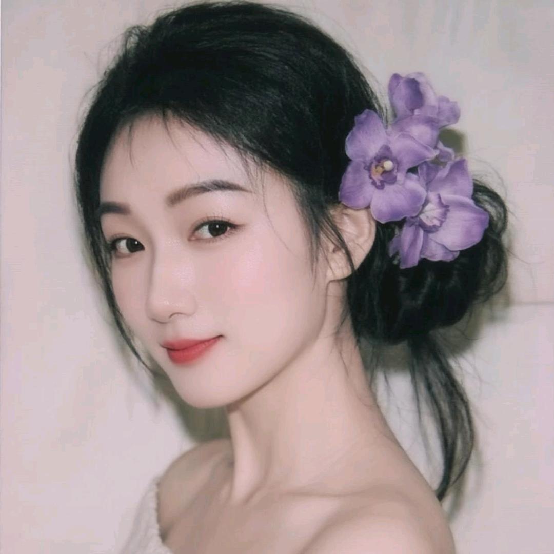 傲娇的芳子