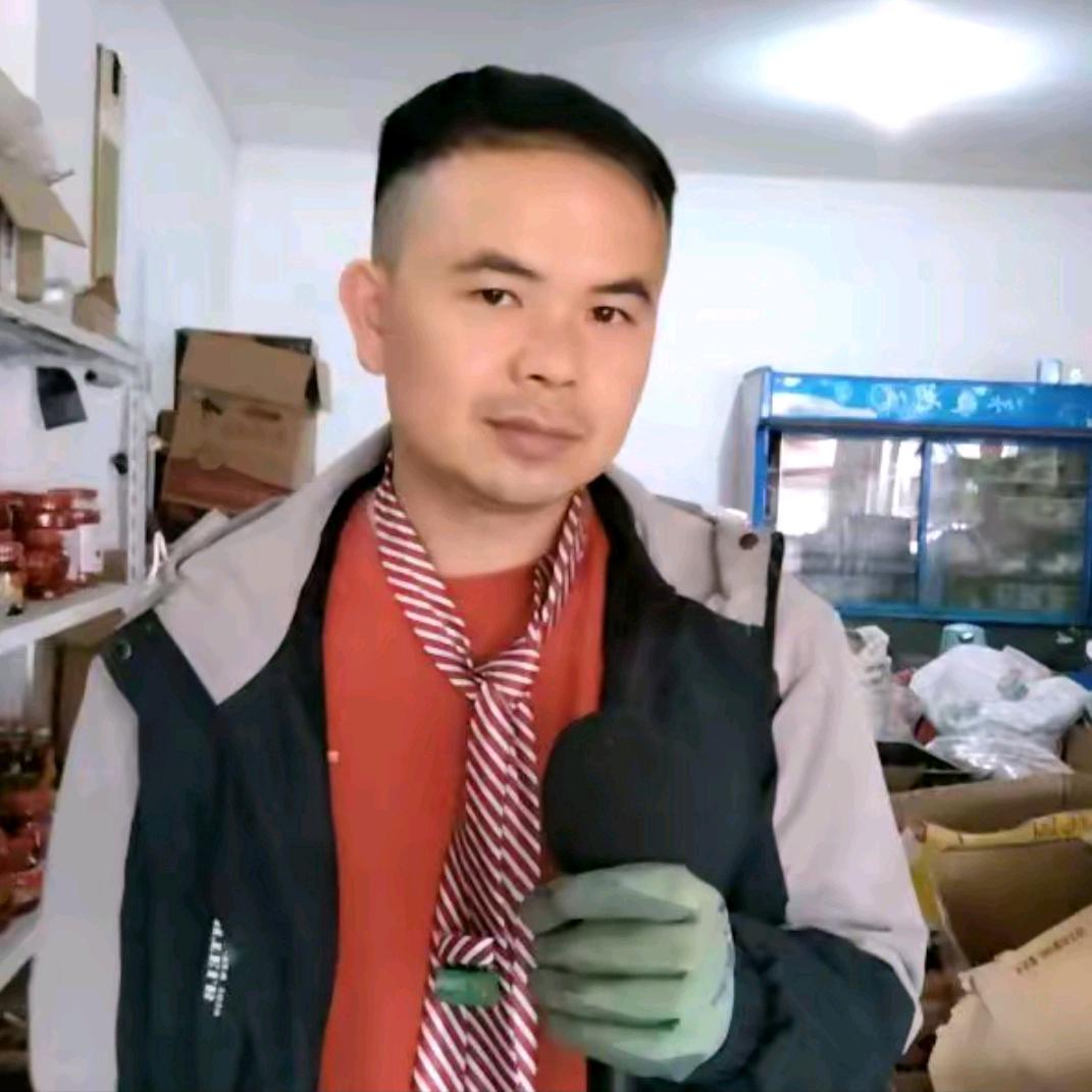 跑调哥(助力早上8：50分)