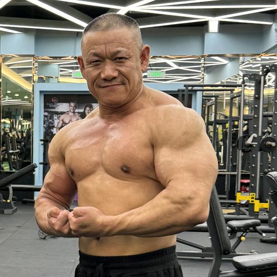 明哥健身