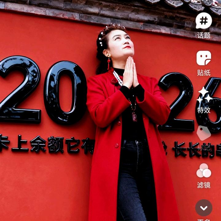 芊羽未来会更好目前单身