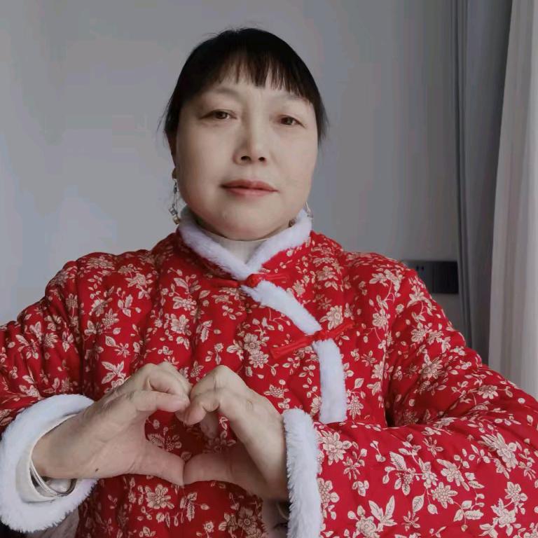 贵州二妹小号：晩上8点10分开播