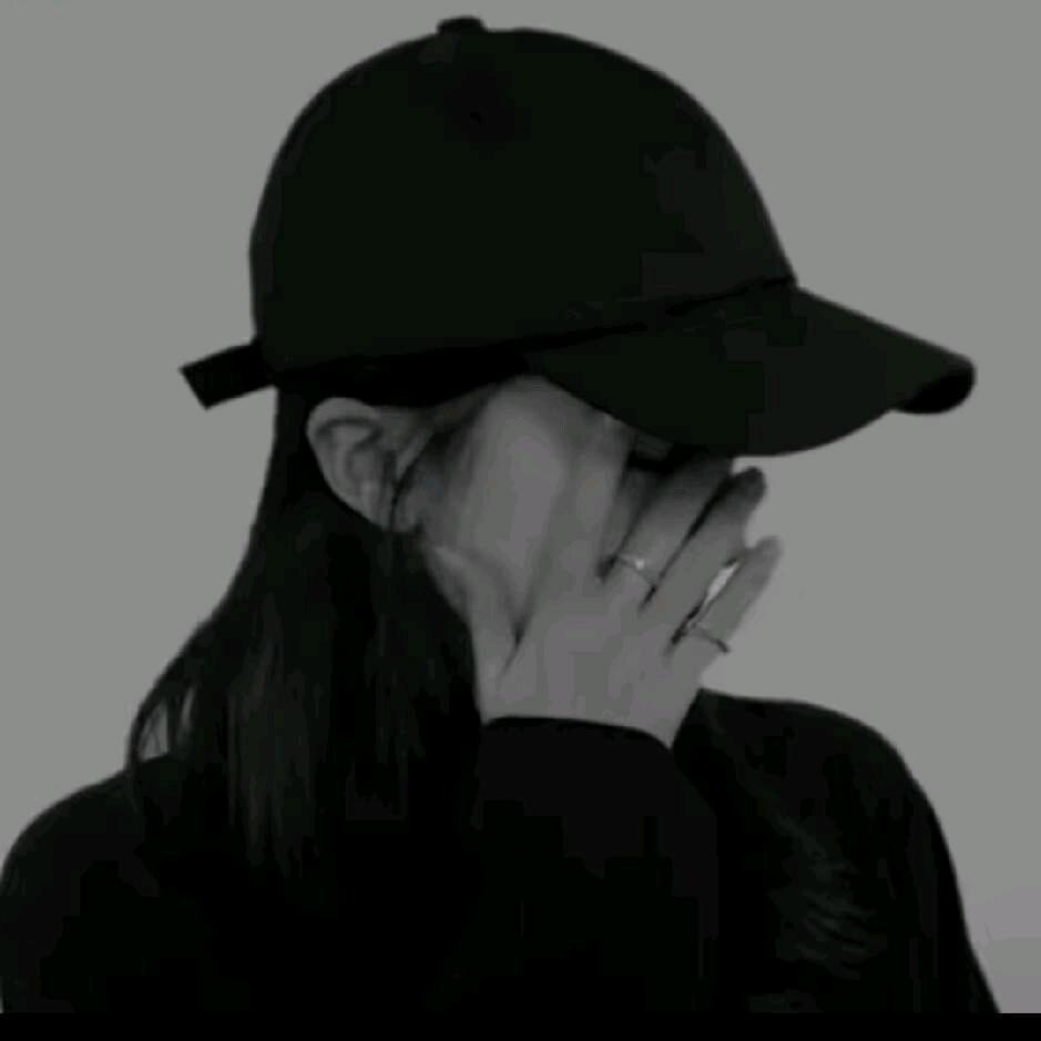 🥀এ᭄相信ꦿ自己❤️ོ࿐ᩚ