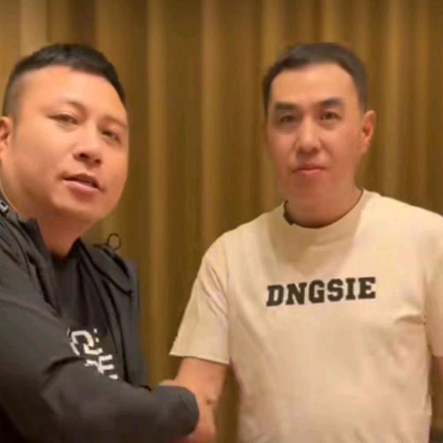 杨哥日记🇨🇳（退伍创业自媒体）