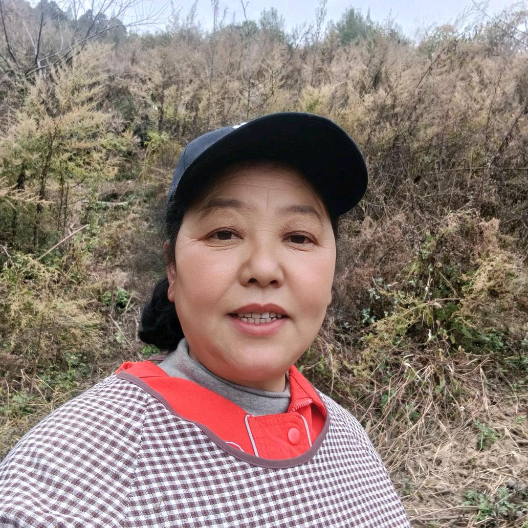嘉绒妹