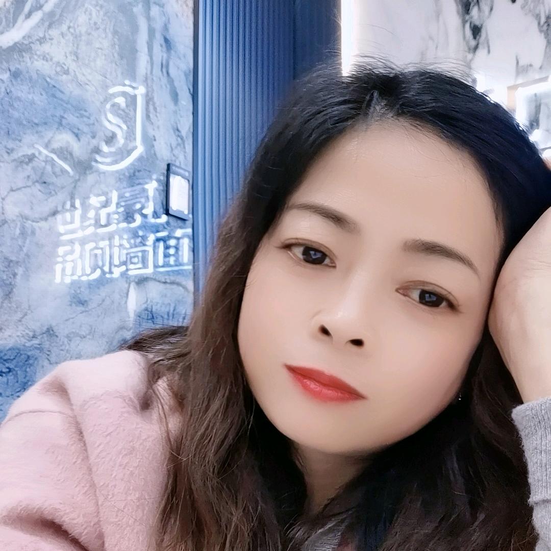 徐家的徐（世纪豪门吊顶墙面)