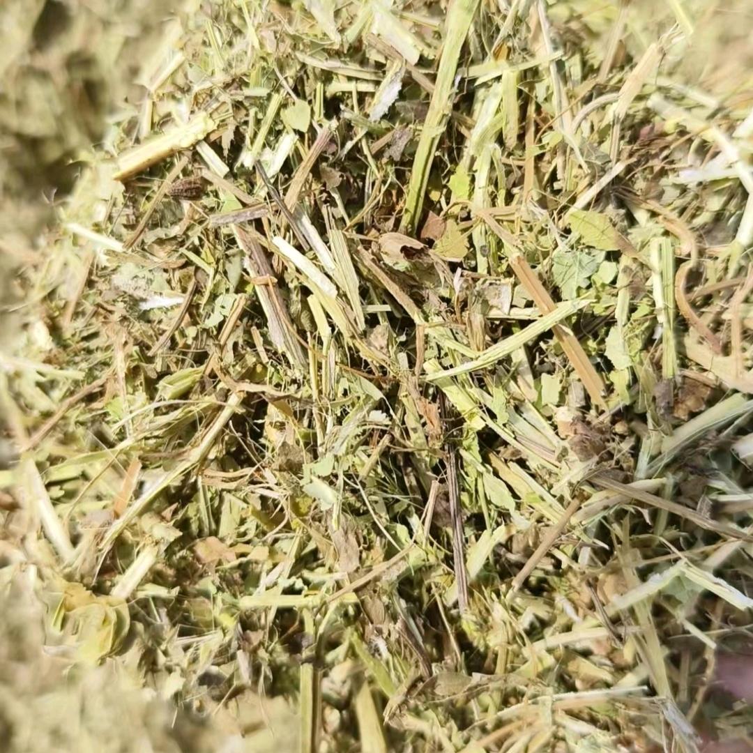 花生秧草料加工