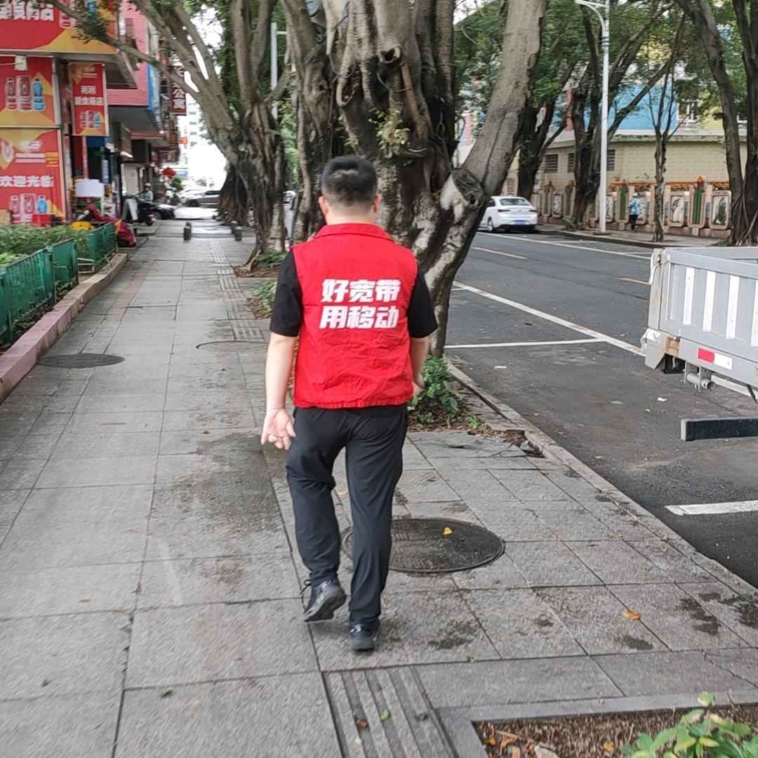 东莞宽带报装卢经理