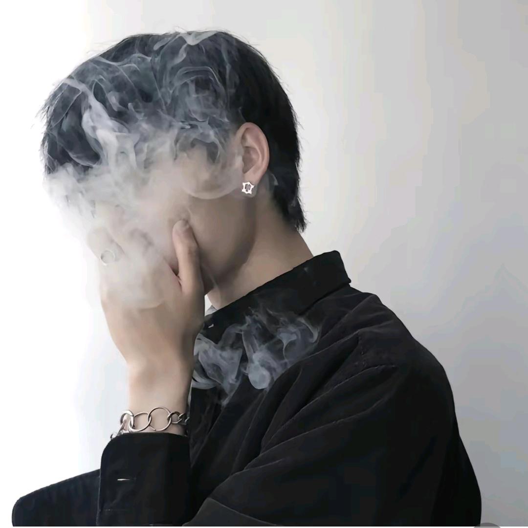 ε(┬┬﹏┬┬)3