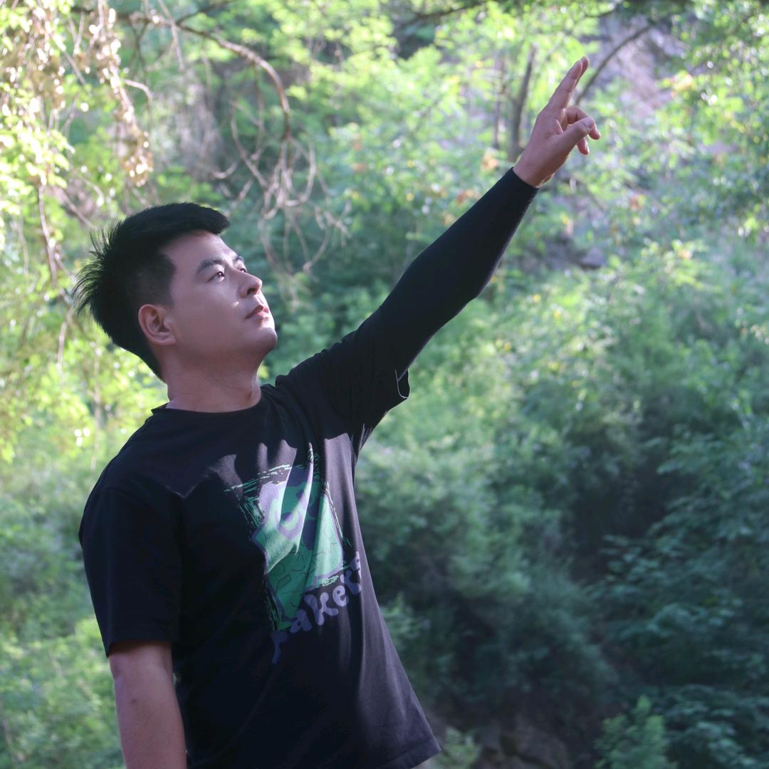 江湖亮哥