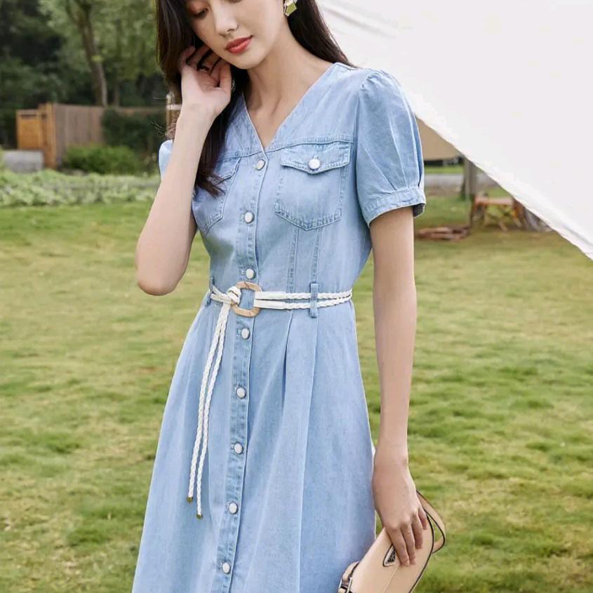 菓薇服饰店