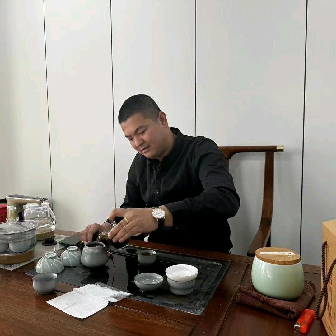 飘扬
