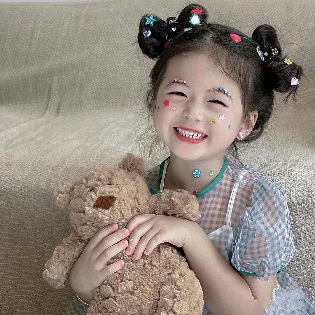 菜菜张张（化妆）