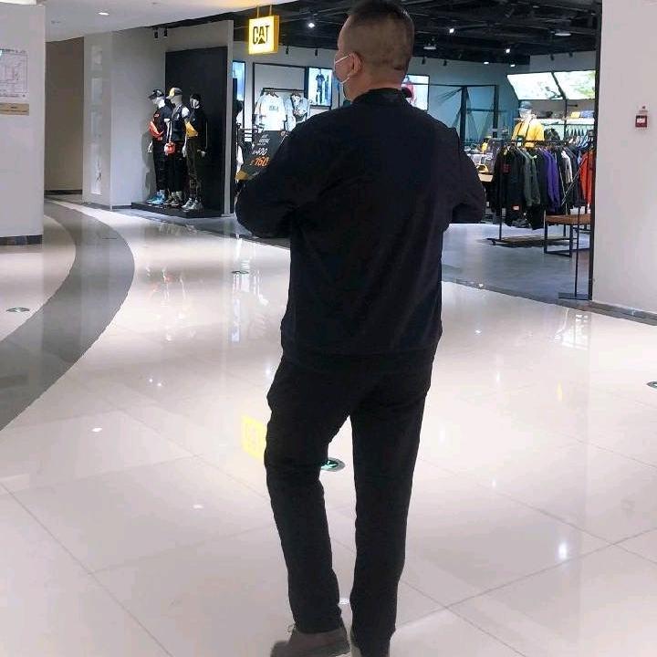 话～事～人🥷🏻