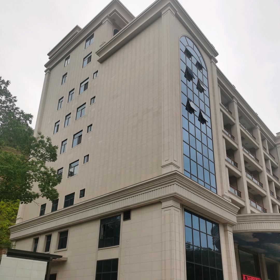 宏顺装饰专业团队