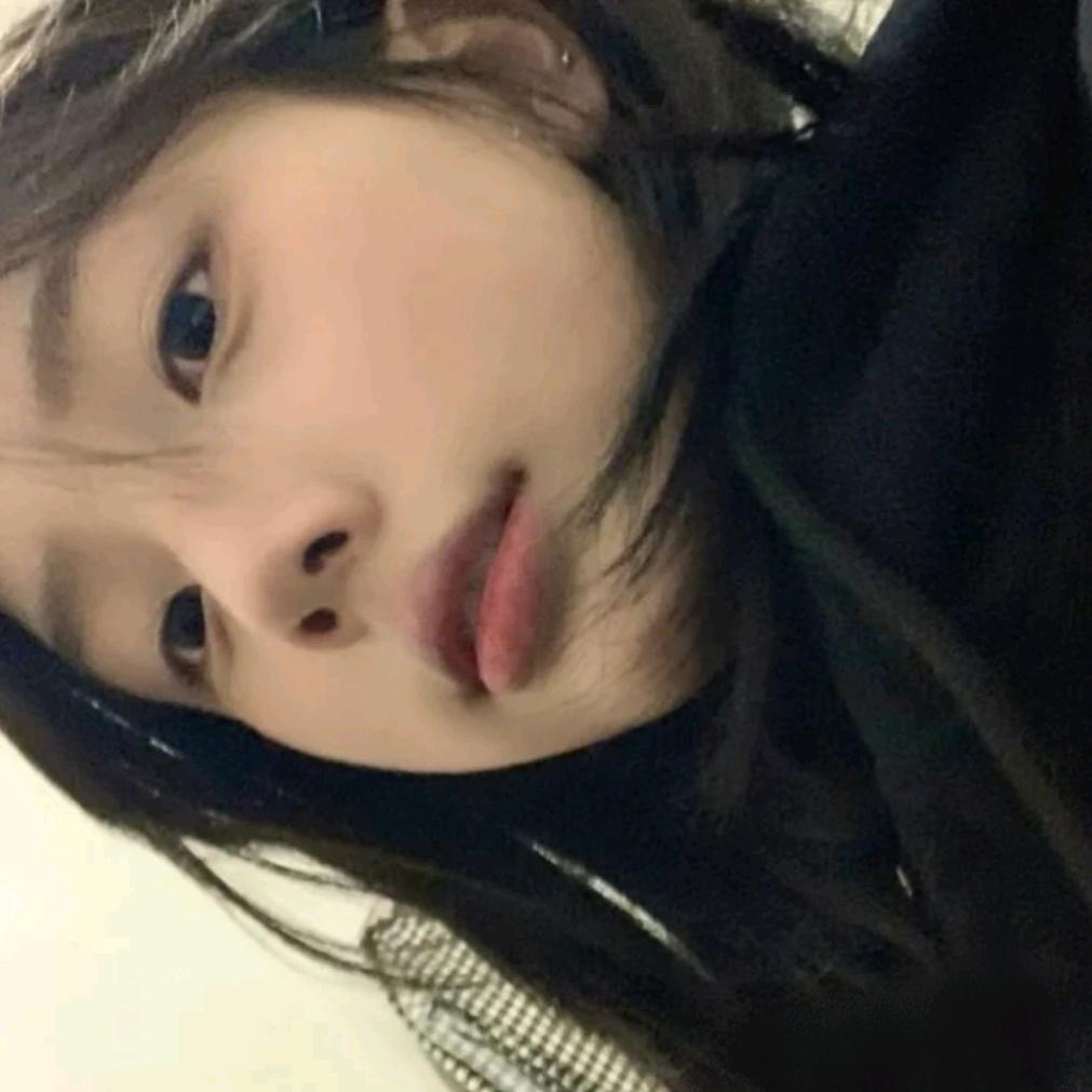 睡觉不眨眼