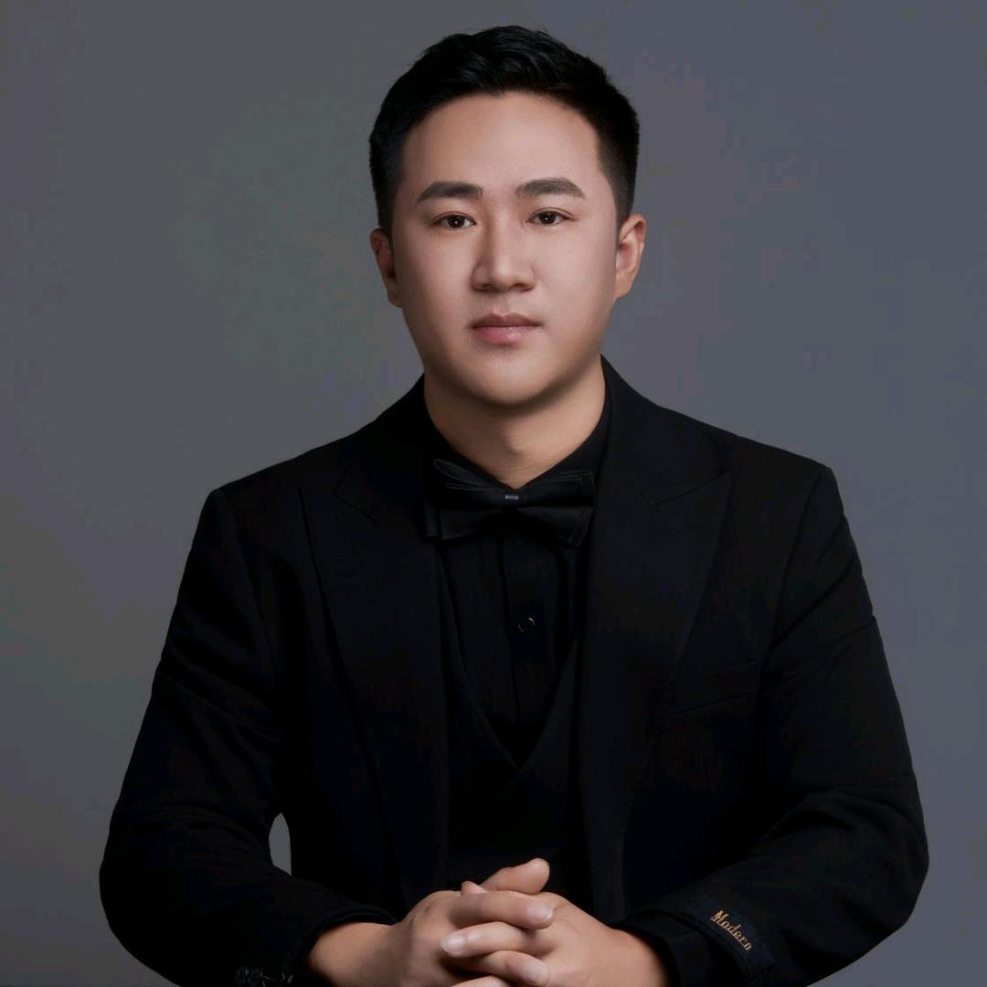 鸿运当头，金融服务