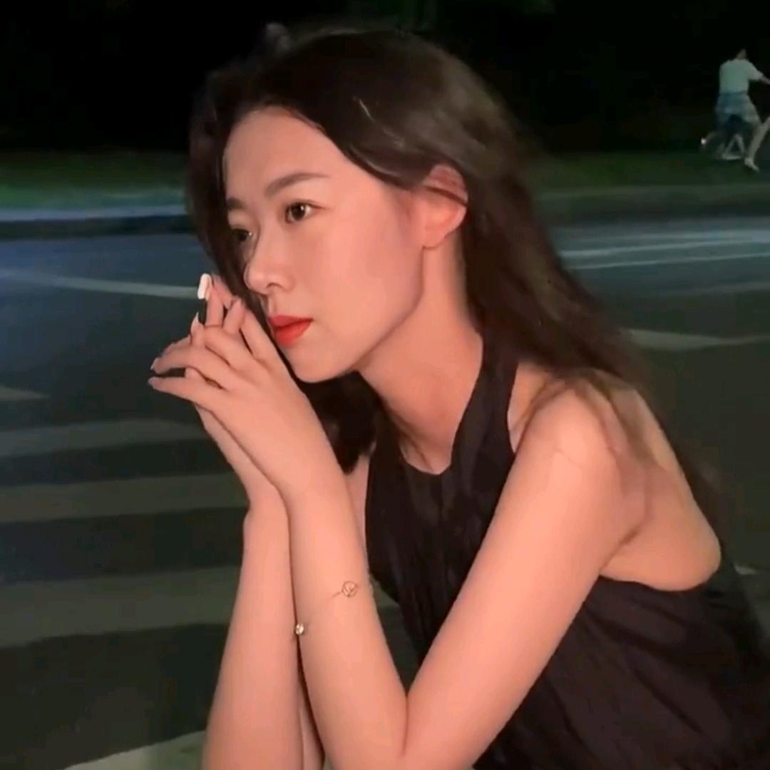 有个姑娘