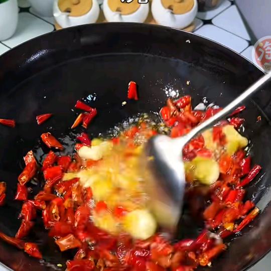一花一草
