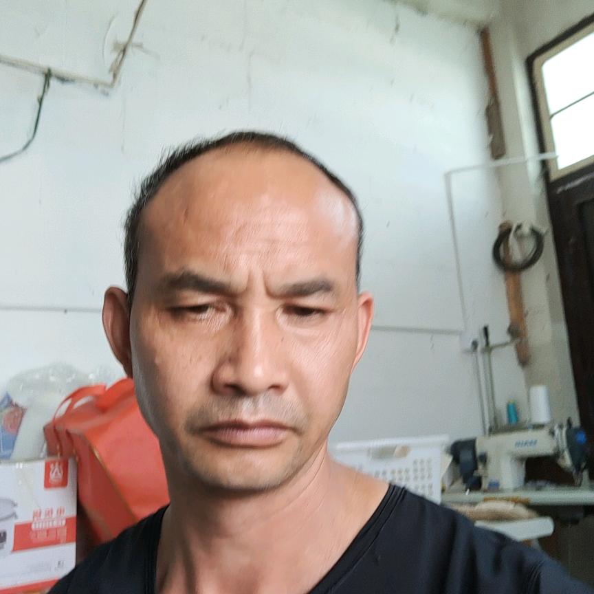 孤单一人闯天涯。