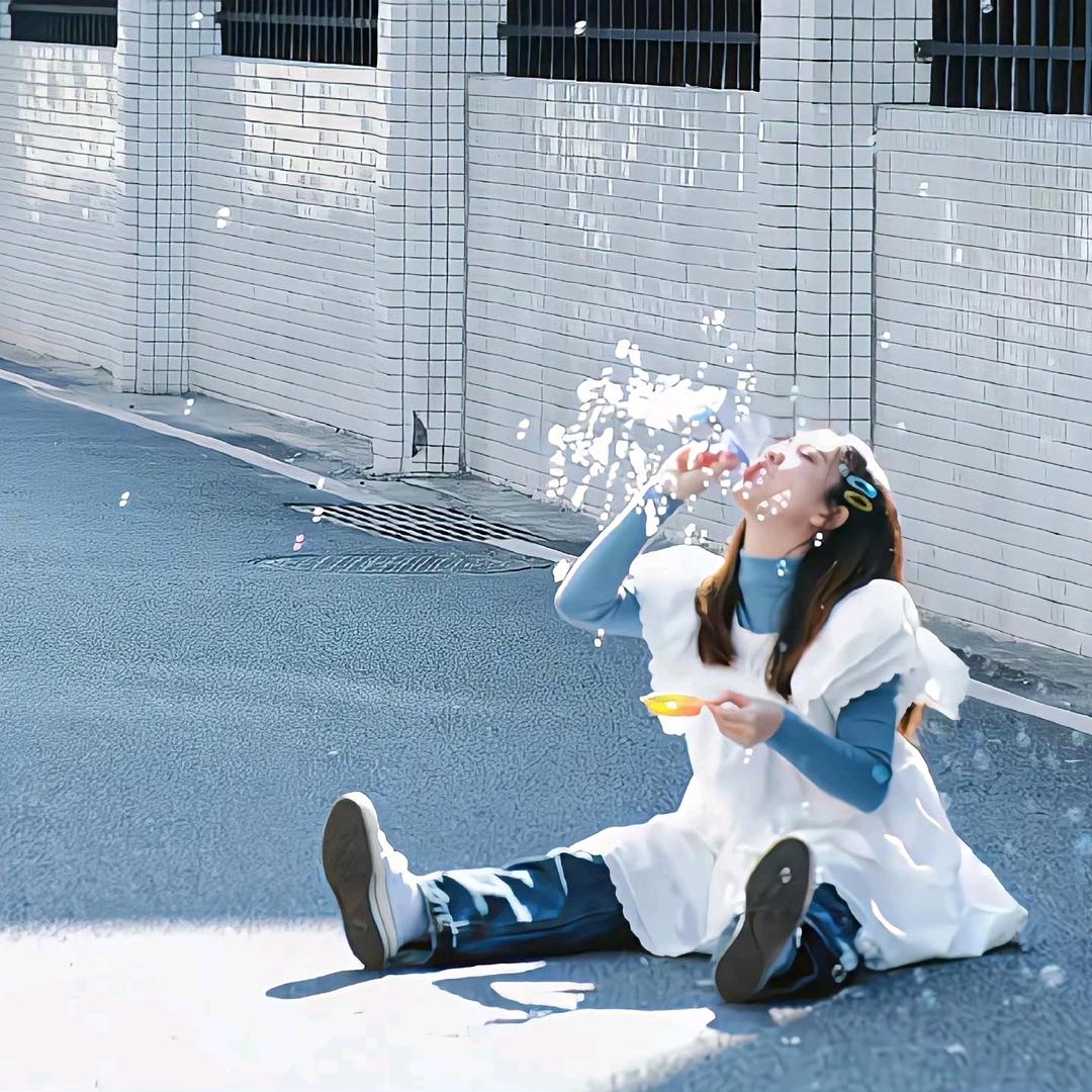 媛媛吖