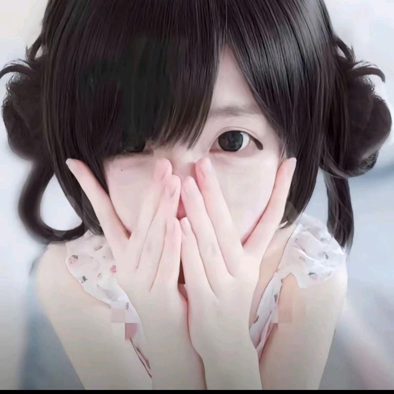 阿宅眠^