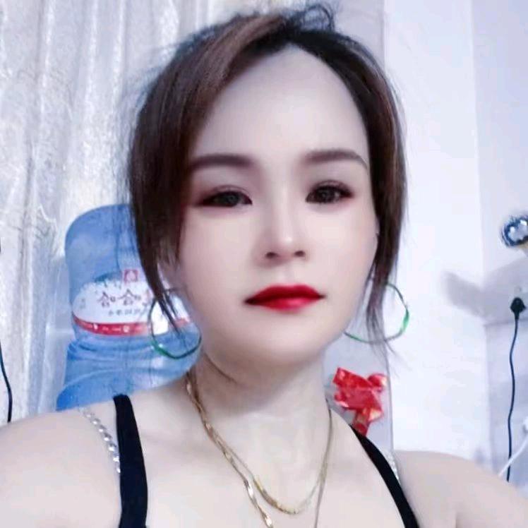 小英妈