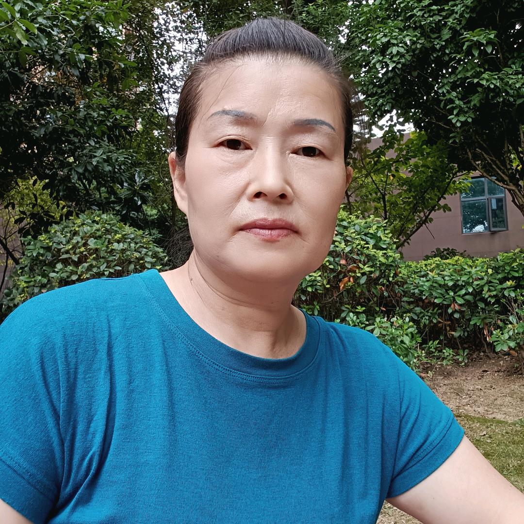 朱芳姐（橱窗百货）