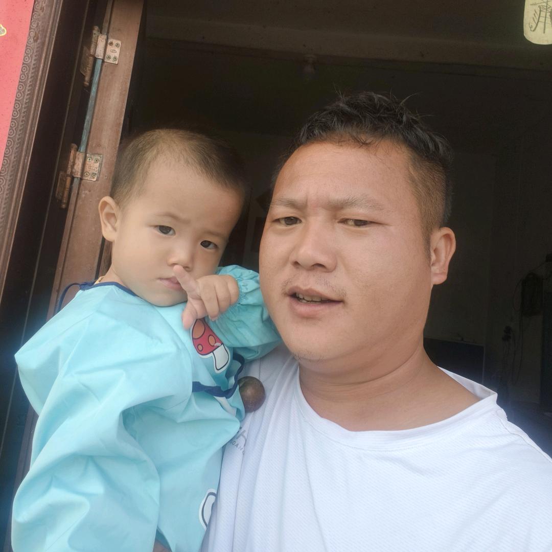 装工小崔