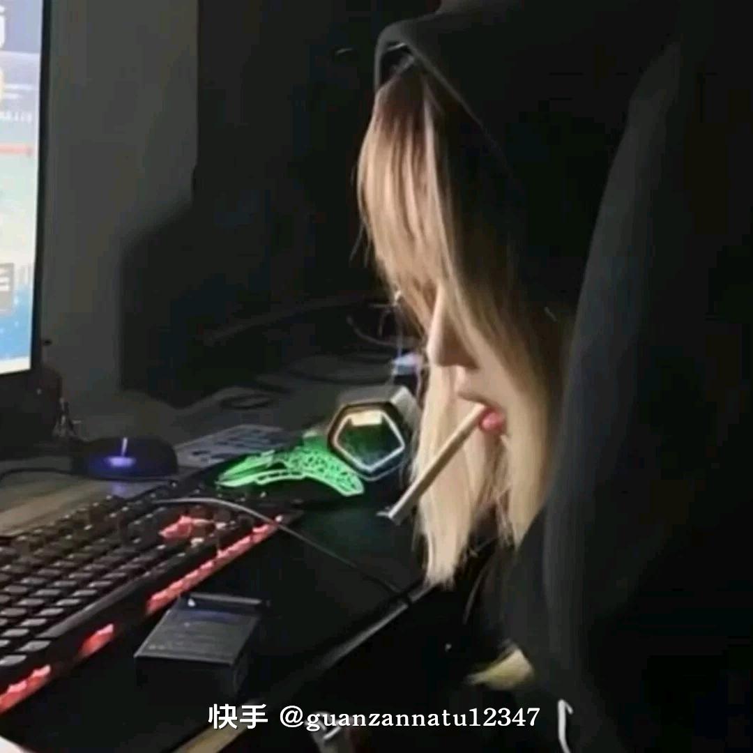 ♡ ⁺✞ʚ安妮重度依赖ɞ✟₊