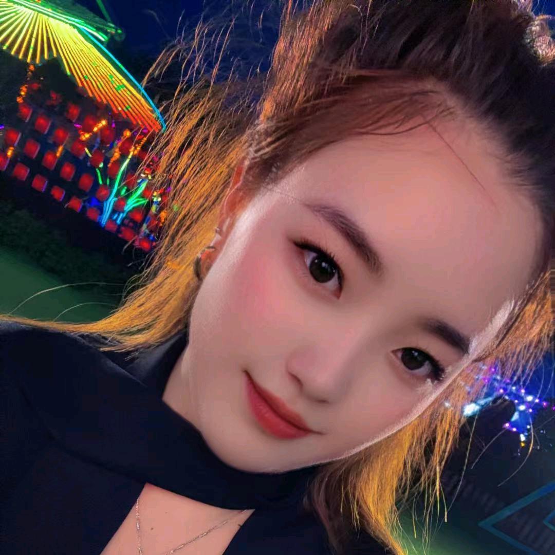 王小姐（美）