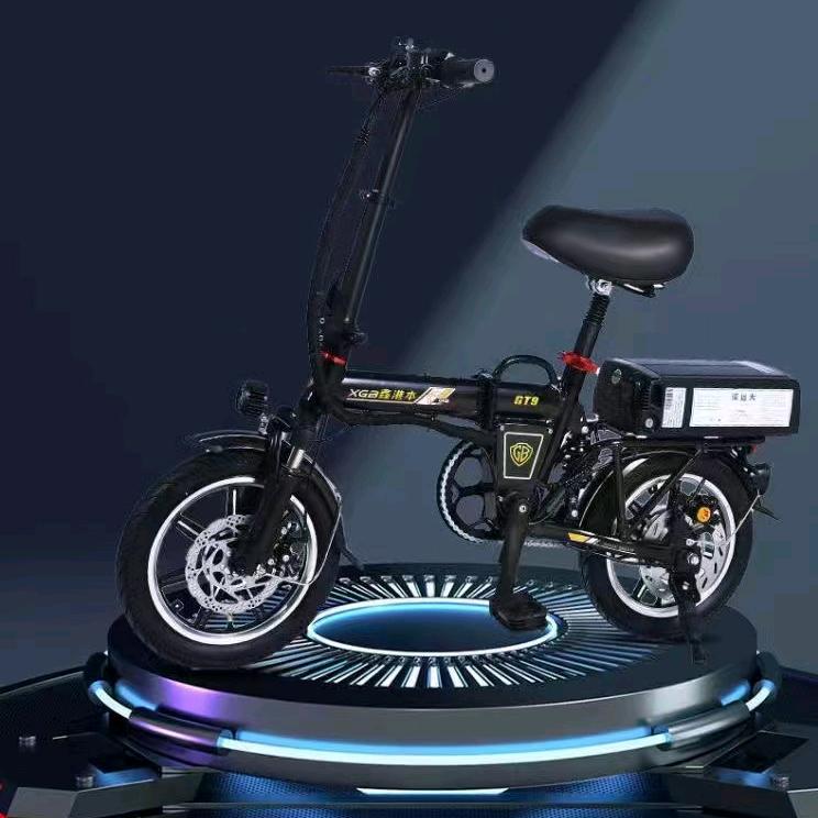 鑫港本 零度。快鸟  莱珞 代驾车