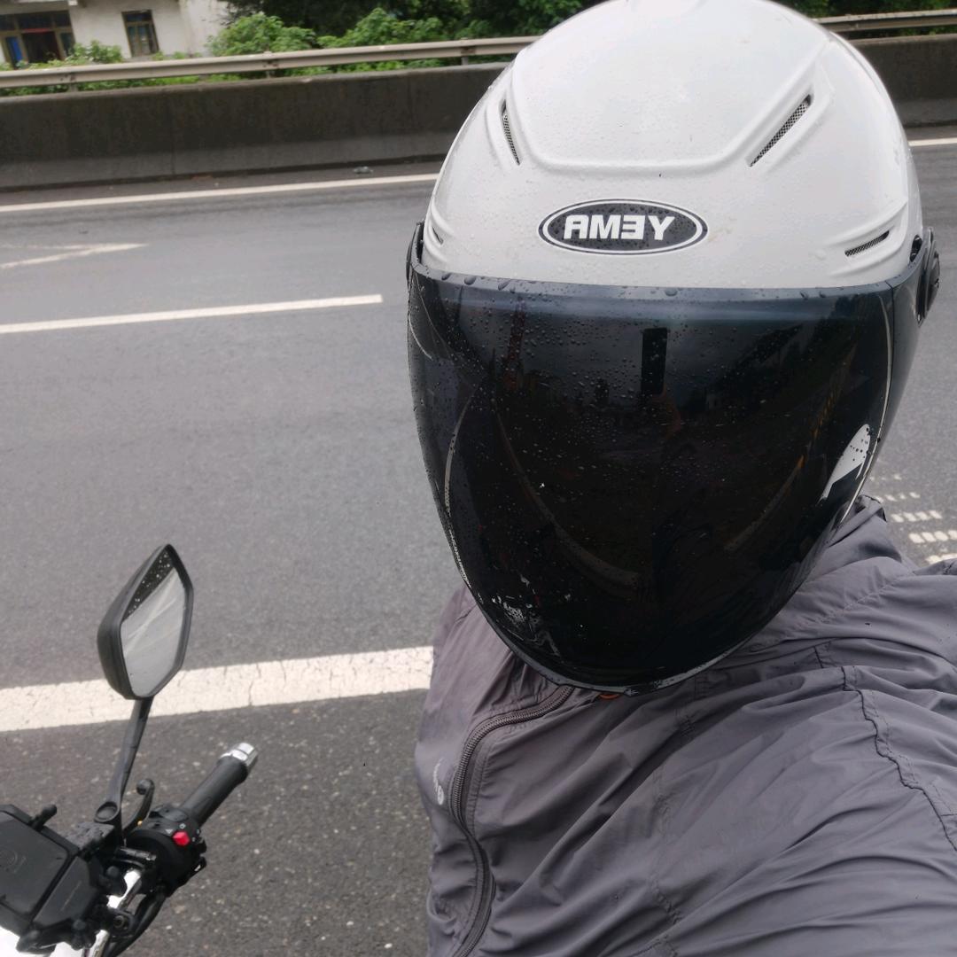 狂奔的八零后