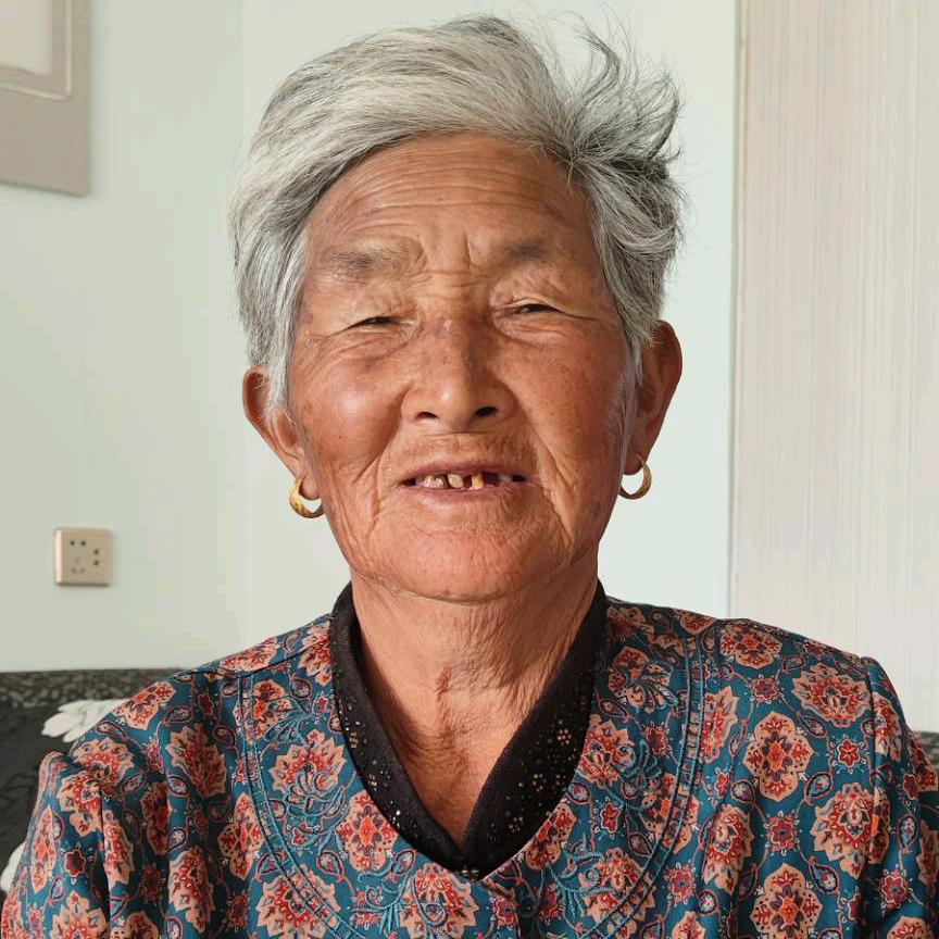 郑老太太  9:10开播