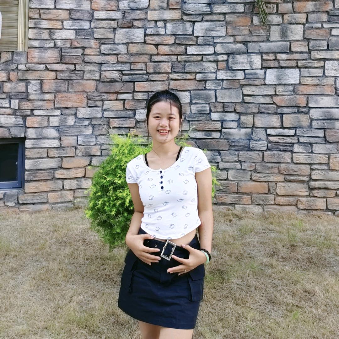 Jessica（OS）🛍️