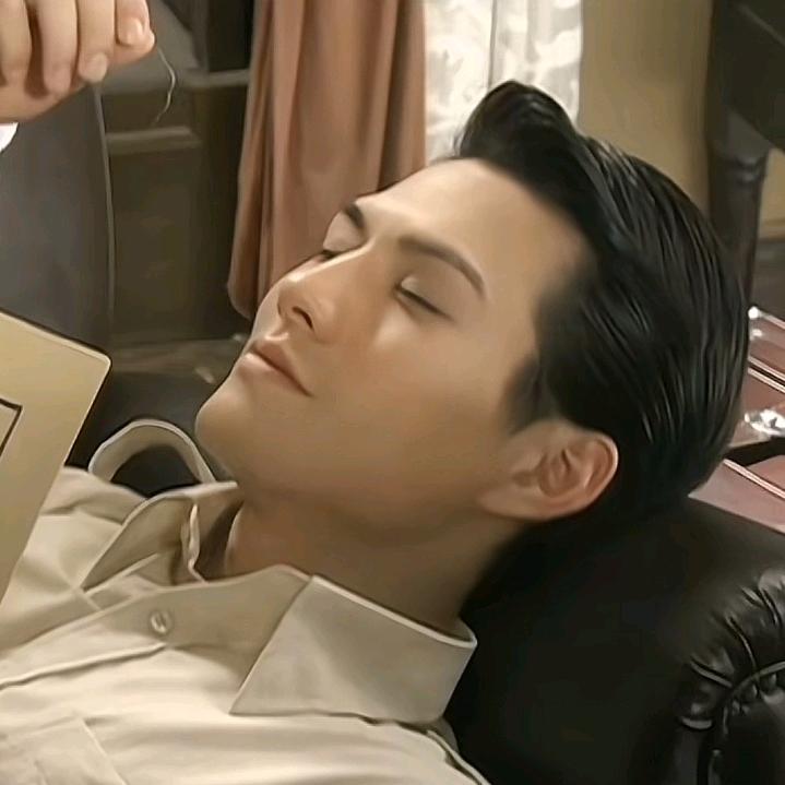立什么意呀