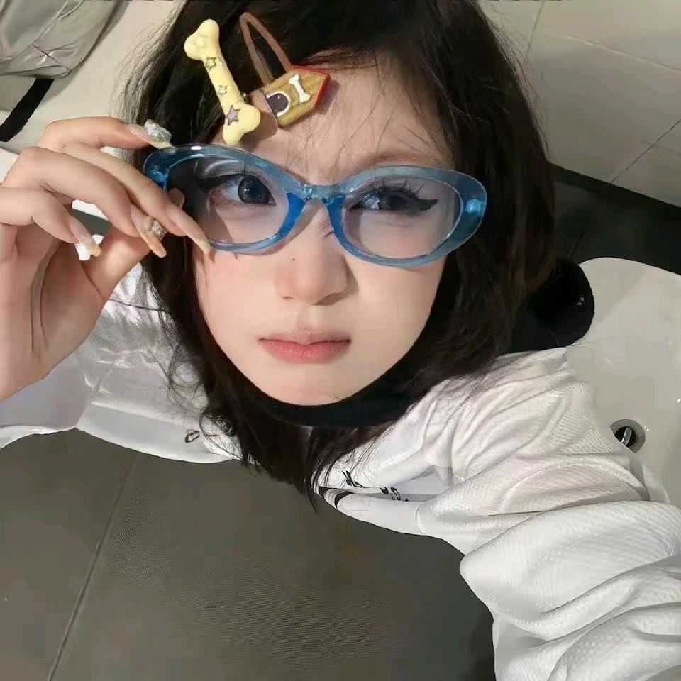 十 一