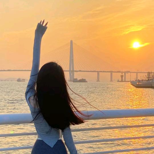 瑞瑞吖～