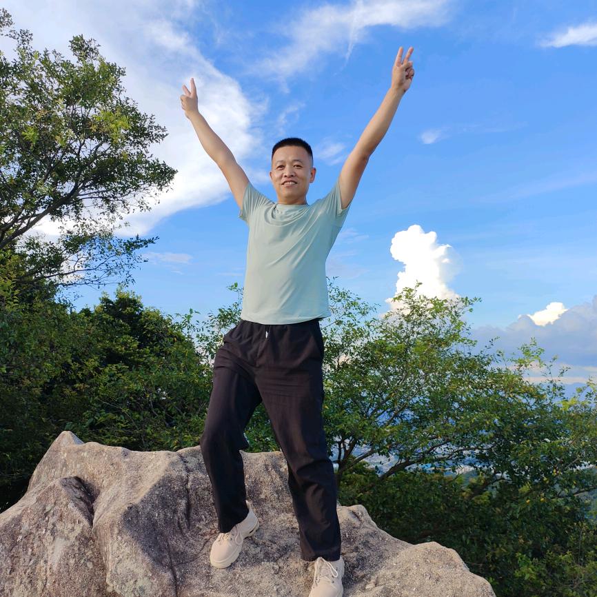 敏逸向阳
