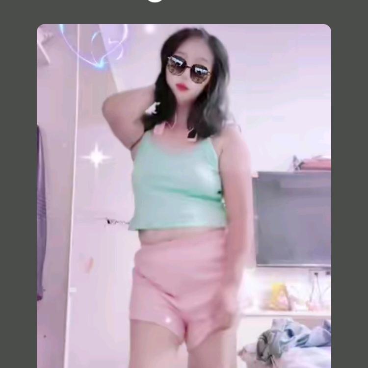 小美女@
