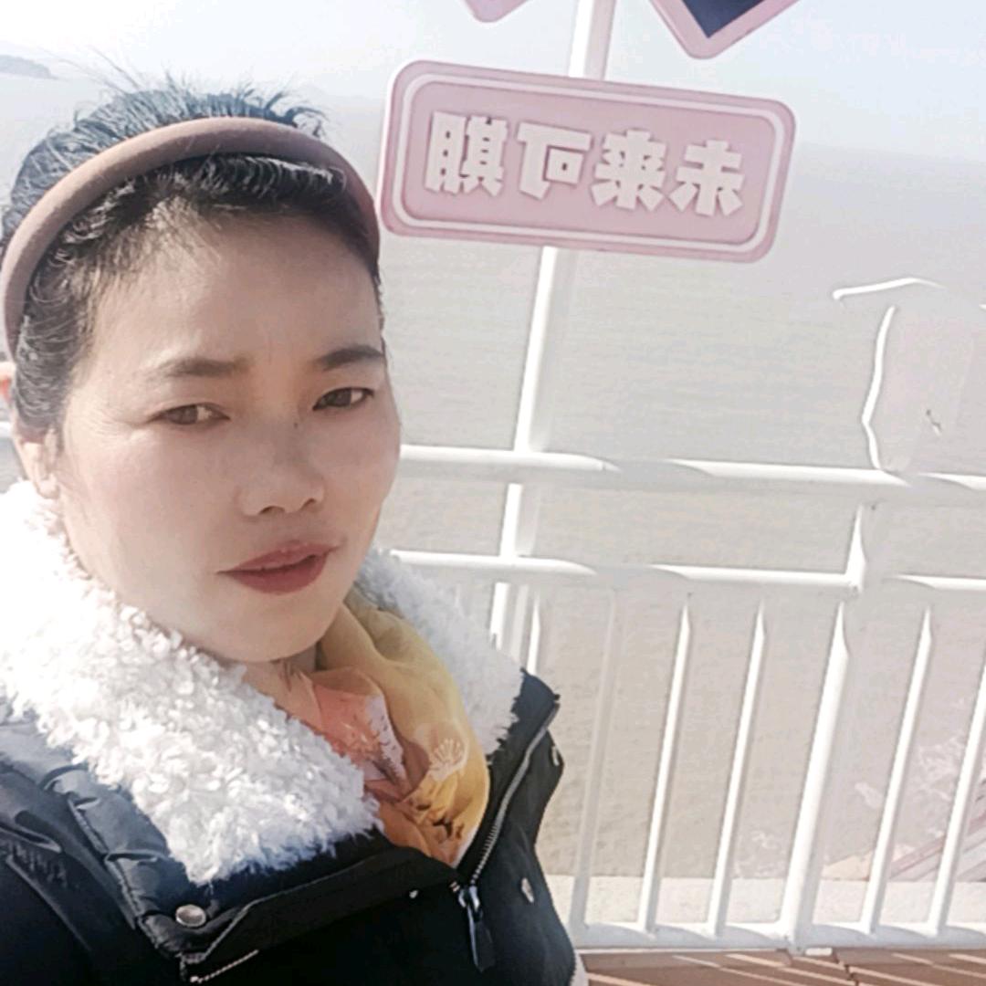 天天开心的瑞